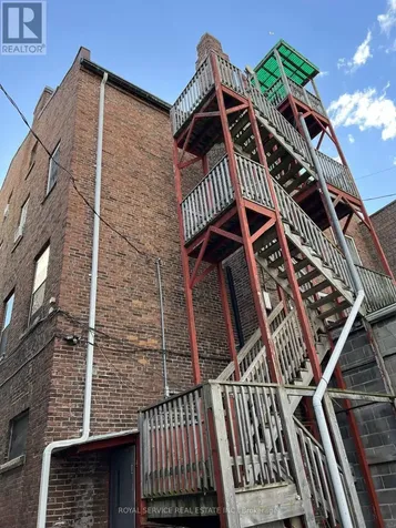 30 Walton Street Port Hope ON L1A 1N1