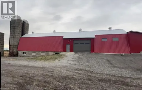 414 Mud Street East Stoney Creek ON L8J 3C6