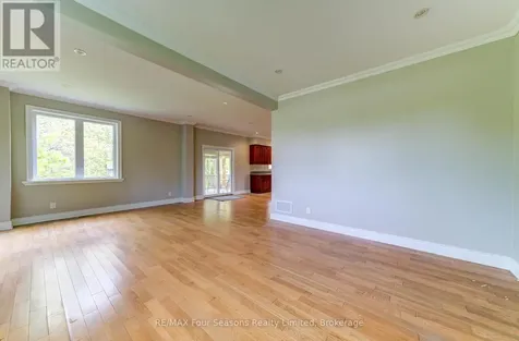 243 River Road East Wasaga Beach ON L9Z 2L1