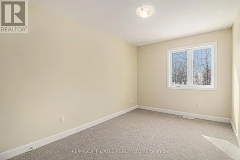 353 Voyageur Place Russell ON K0A 1W0