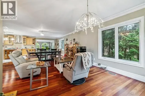 976 Garden Lane Hamilton ON L0R 1V0