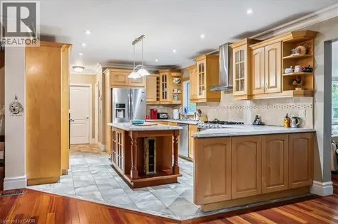 976 Garden Lane Hamilton ON L0R 1V0