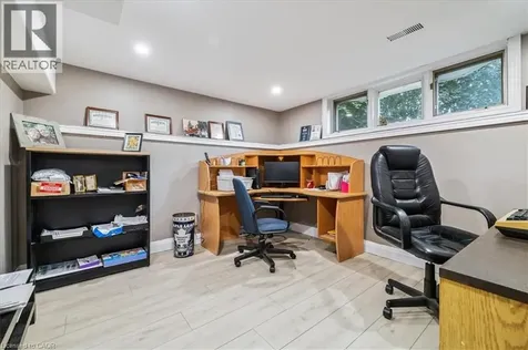 976 Garden Lane Hamilton ON L0R 1V0