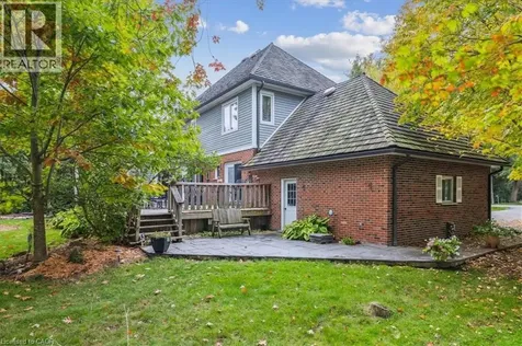 976 Garden Lane Hamilton ON L0R 1V0
