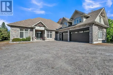 34 Sunrise Bay Drive Callander ON P0H 1H0