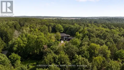547 Old Stouffville Road Uxbridge ON L9P 1R4