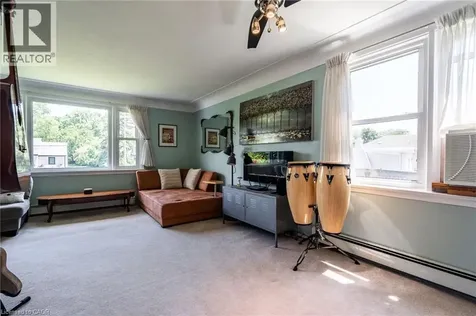 458 Elwood Road Burlington ON L7N 3C7