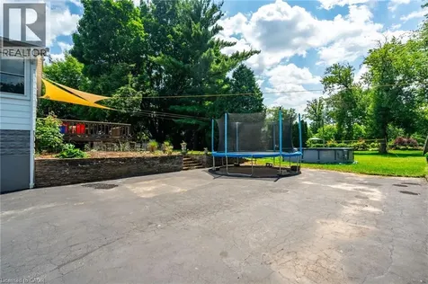458 Elwood Road Burlington ON L7N 3C7