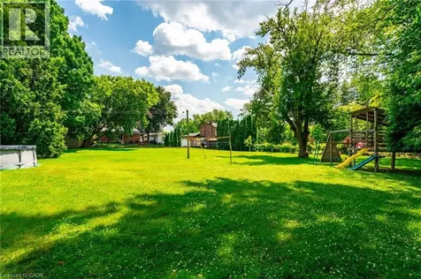 458 Elwood Road Burlington ON L7N 3C7
