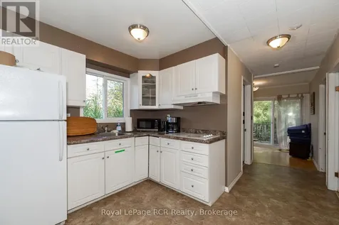 452 Bruce Road 11 Saugeen Shores ON N0G 2N0