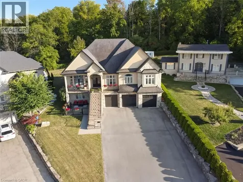 82 Margaret Avenue Stoney Creek ON L8G 3G5