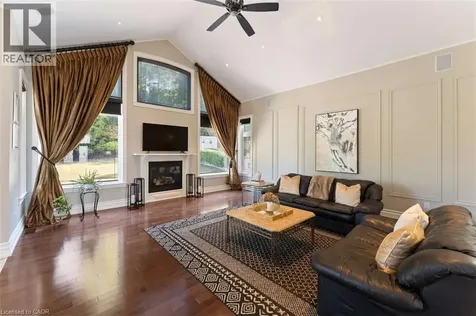 82 Margaret Avenue Stoney Creek ON L8G 3G5