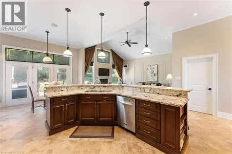 82 Margaret Avenue Stoney Creek ON L8G 3G5