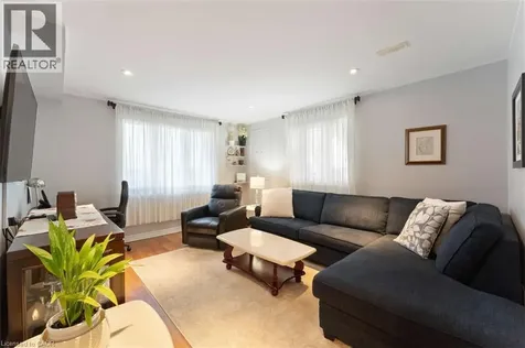 82 Margaret Avenue Stoney Creek ON L8G 3G5