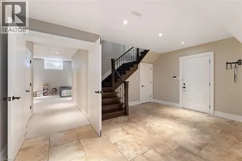 82 Margaret Avenue Stoney Creek ON L8G 3G5