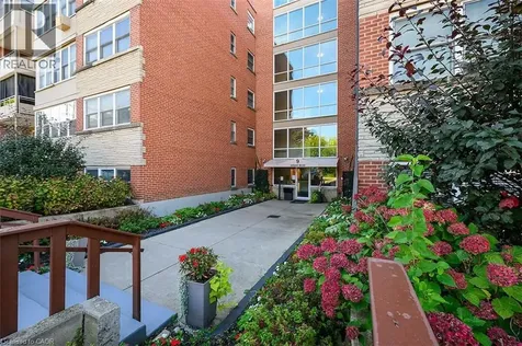 9 Grant Boulevard Dundas ON L9H 4L5