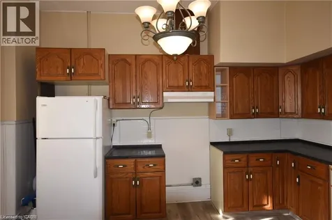 40 Robinson Street Simcoe ON N3Y 1W6