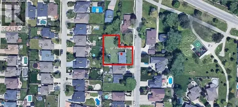 541 Lakeview Avenue Windsor ON N8P 1E1