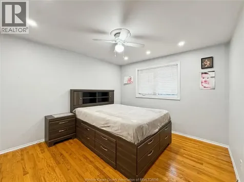 541 Lakeview Avenue Windsor ON N8P 1E1