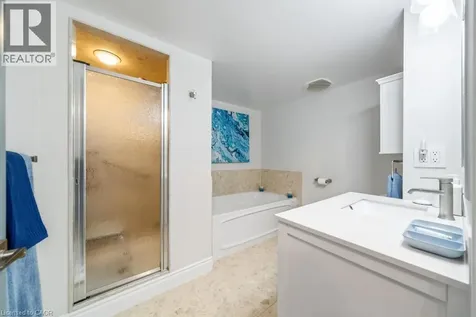442 Maple Avenue Burlington ON L7S 2L7