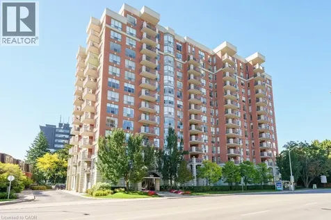 442 Maple Avenue Burlington ON L7S 2L7