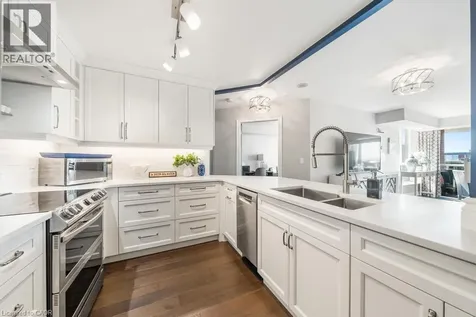 442 Maple Avenue Burlington ON L7S 2L7