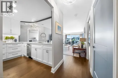 442 Maple Avenue Burlington ON L7S 2L7