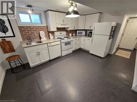 77 Blackfriars Street London ON N6H 1K8