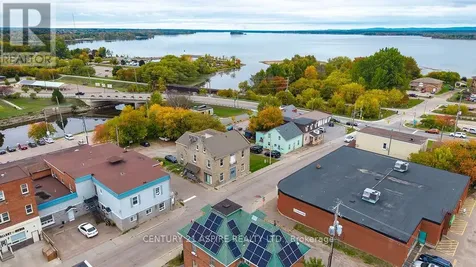 156 Mackay Street Pembroke ON K8A 1B9