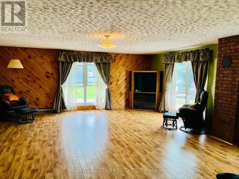 292 Bonnechere Street West Bonnechere Valley ON K0J 1T0