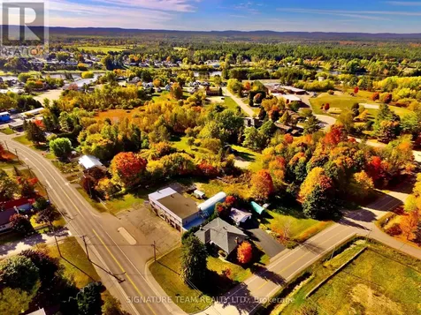 292 Bonnechere Street West Bonnechere Valley ON K0J 1T0