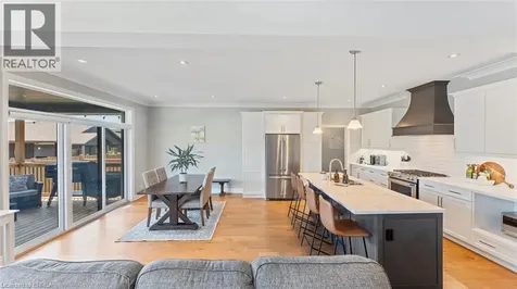 180 Gibbons Street Waterford ON N0E 1Y0