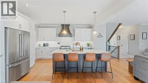 180 Gibbons Street Waterford ON N0E 1Y0