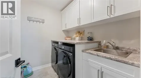 180 Gibbons Street Waterford ON N0E 1Y0