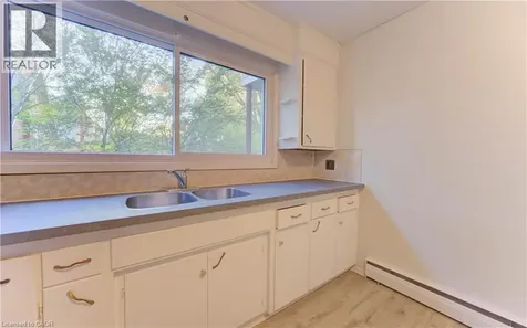 50 Gordon Avenue Kitchener ON N2H 1N8