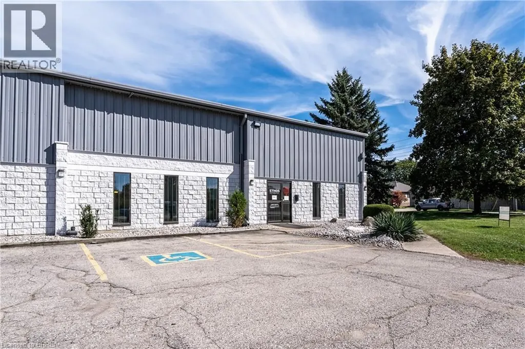10 Plant Farm Boulevard Brantford ON N3S 7W3
