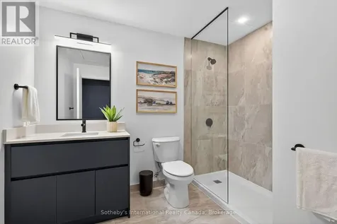 31 Huron Street Collingwood ON L9Y 5T7