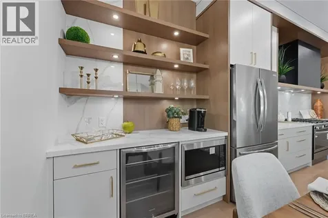 141 Parkside Drive Brantford ON N3T 0S9