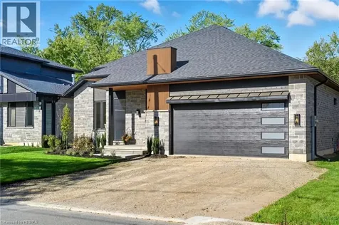 141 Parkside Drive Brantford ON N3T 0S9