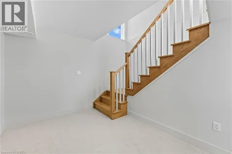 141 Parkside Drive Brantford ON N3T 0S9