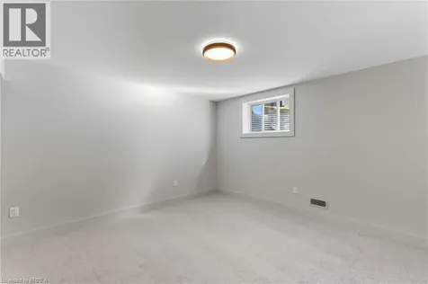 141 Parkside Drive Brantford ON N3T 0S9