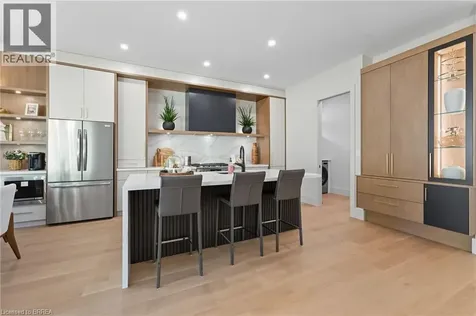 141 Parkside Drive Brantford ON N3T 0S9