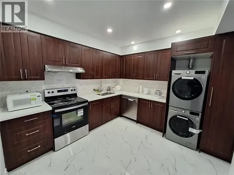 15 Spring Creek Street Kitchener ON N2A 0G3