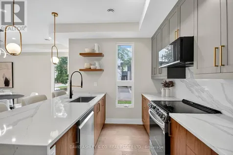 612 Tweedsmuir Avenue Ottawa ON K1Z 5P3