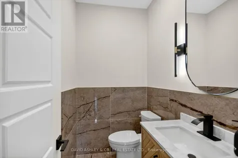 612 Tweedsmuir Avenue Ottawa ON K1Z 5P3