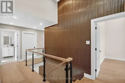 612 Tweedsmuir Avenue Ottawa ON K1Z 5P3