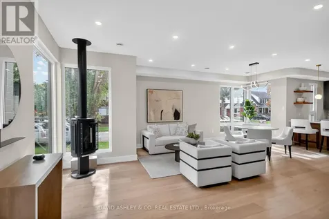 612 Tweedsmuir Avenue Ottawa ON K1Z 5P3