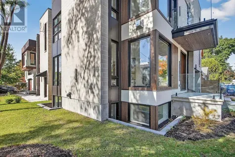612 Tweedsmuir Avenue Ottawa ON K1Z 5P3