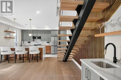 612 Tweedsmuir Avenue Ottawa ON K1Z 5P3