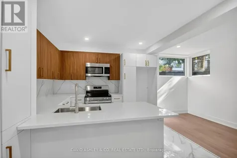612 Tweedsmuir Avenue Ottawa ON K1Z 5P3
